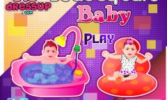帮宝宝洗澡在线玩 育儿模拟游戏入口